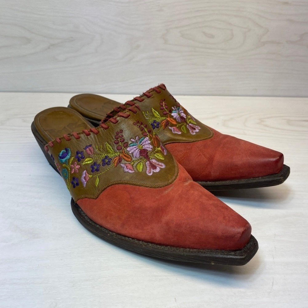 Liberty Black Womens 9 Mules Western Floral Embroidered Red Olive Leather C0617